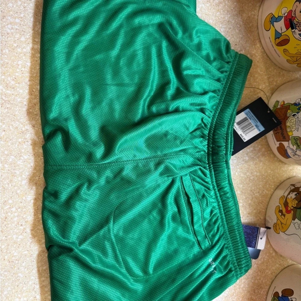 NIKE Dri-fit Oregon Ducks Men’s Sz M Green Athletic Basketball Shorts Yellow O